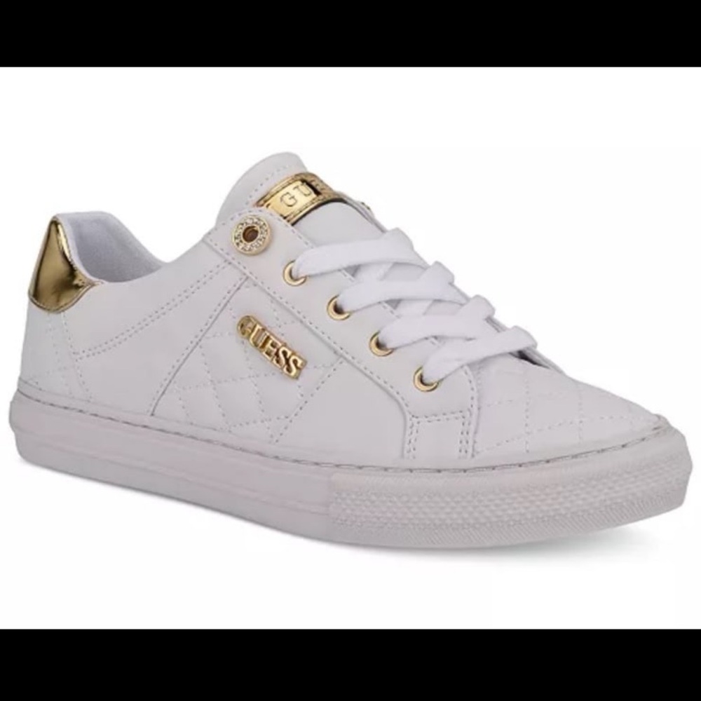 Guess Womens Loven lace-up Sneakers white size 6.5